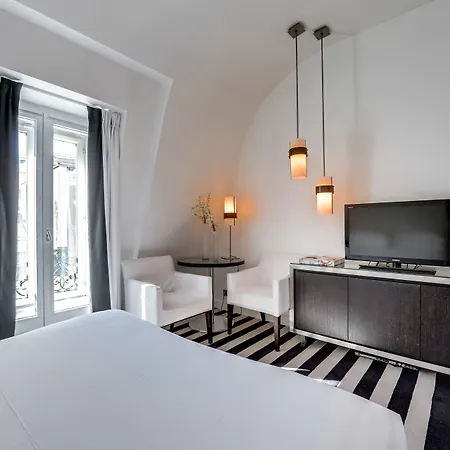 Le A Hotel