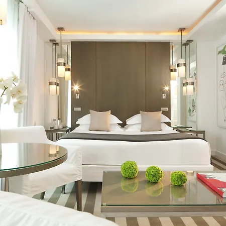 Hotel Le A