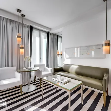 Hotel Le A 4*