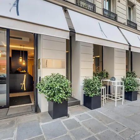 Le A Hotel Parigi