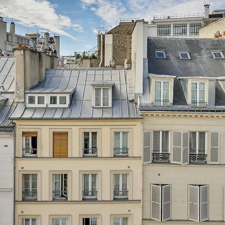 Le A 4* Parigi
