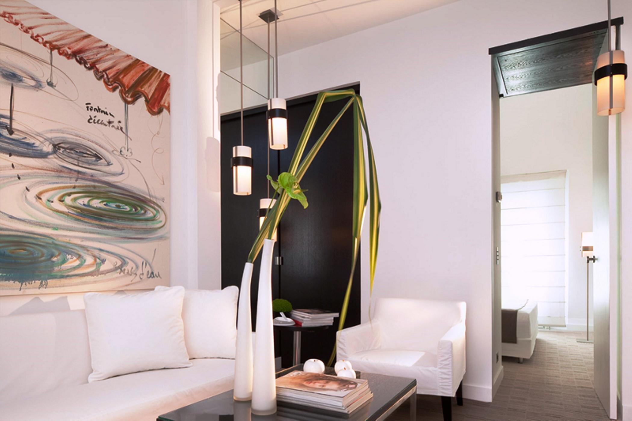 Le A - Champs-elysees Hotel 4*