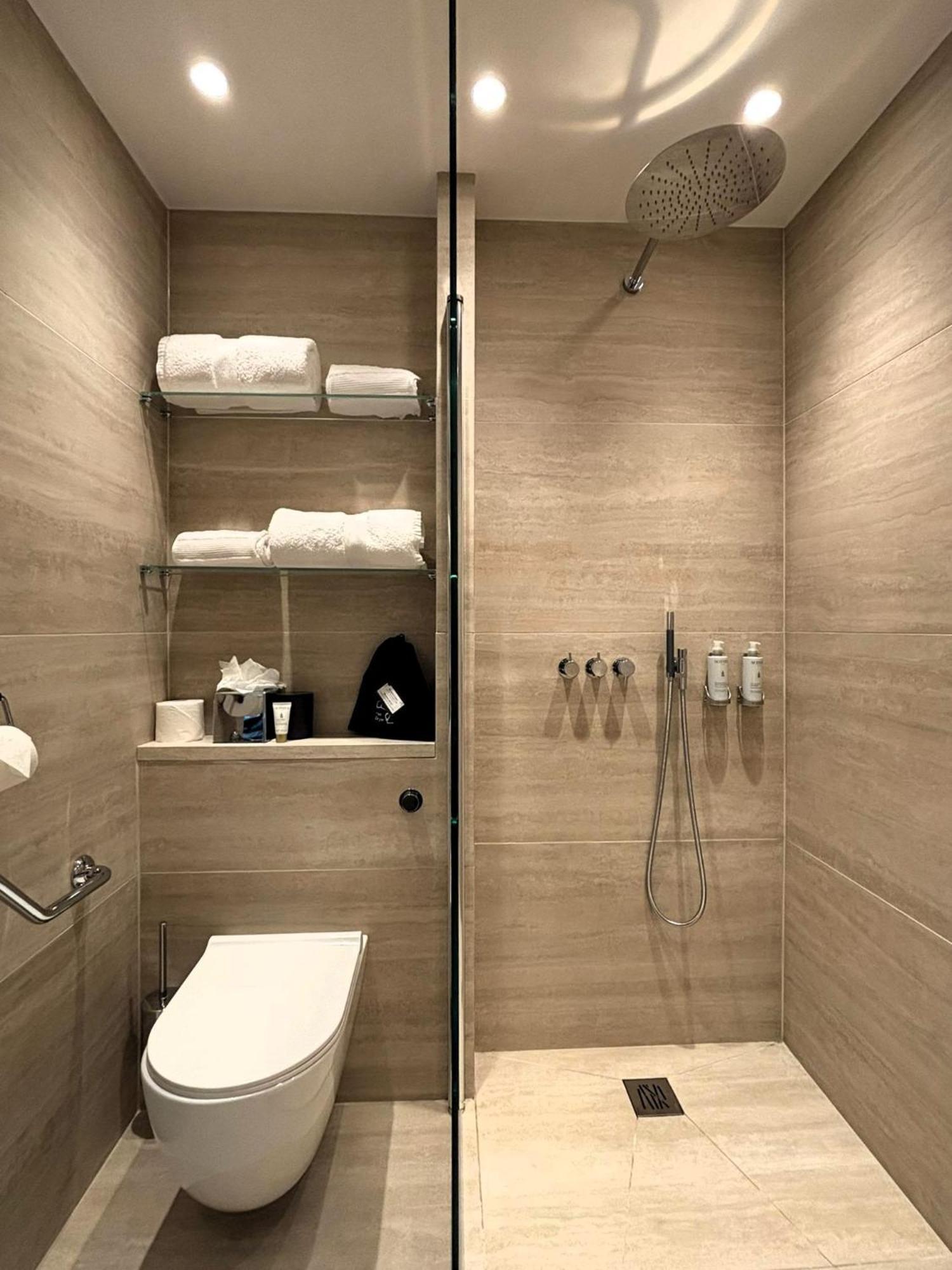 Hotel Le A Paris