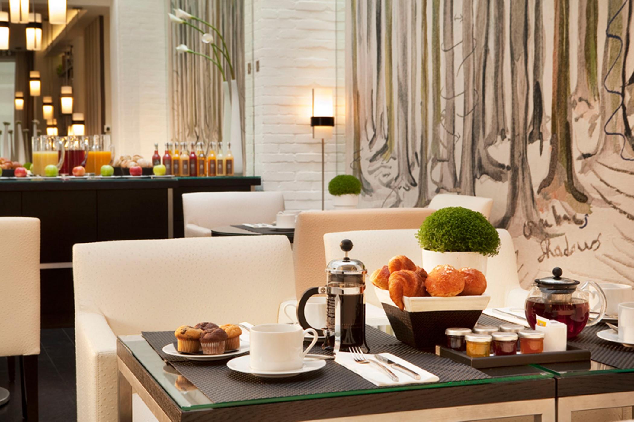 Le A 4* Parigi