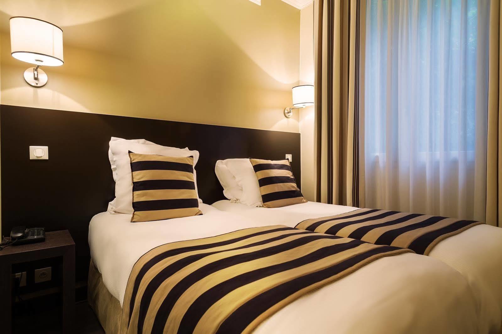 Hotel Le A Parigi